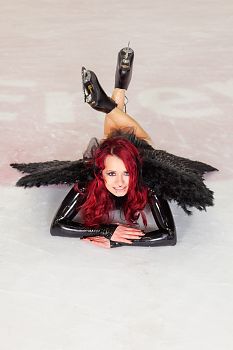 Black Swan on Ice