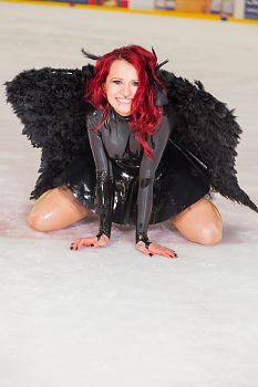 Black Swan on Ice