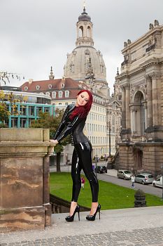 City Walk Latex Catsuit Dresden